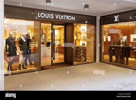 negozio louis vuitton a venezia|louis vuitton store venice.